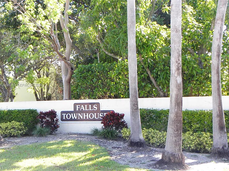 9196 SW 128th Ln #- — Photo 1