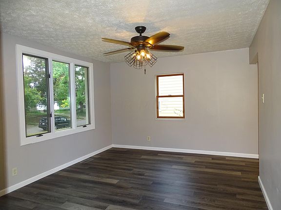 5th image of 1028 Carlisle Ave