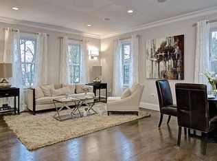 72 Cottage St #1, Newton, MA 02464