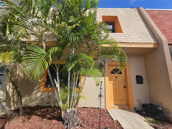 5953 NW 24th Ct, Fort Lauderdale, FL 33313