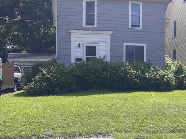 5824 Washington Ave, Ashtabula, OH 44004
