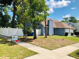 11445 Fort Caroline Lakes Dr N, Jacksonville, FL 32225