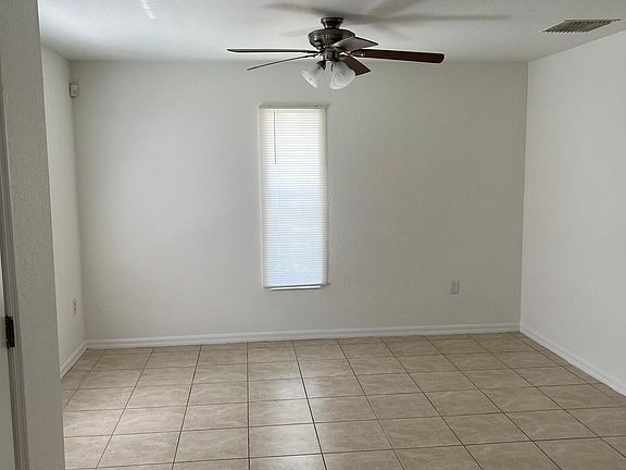 4th image of 5931 High St #5935