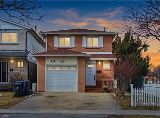 40 Glen Hollow Ave, Toronto, ON M9W 6C6