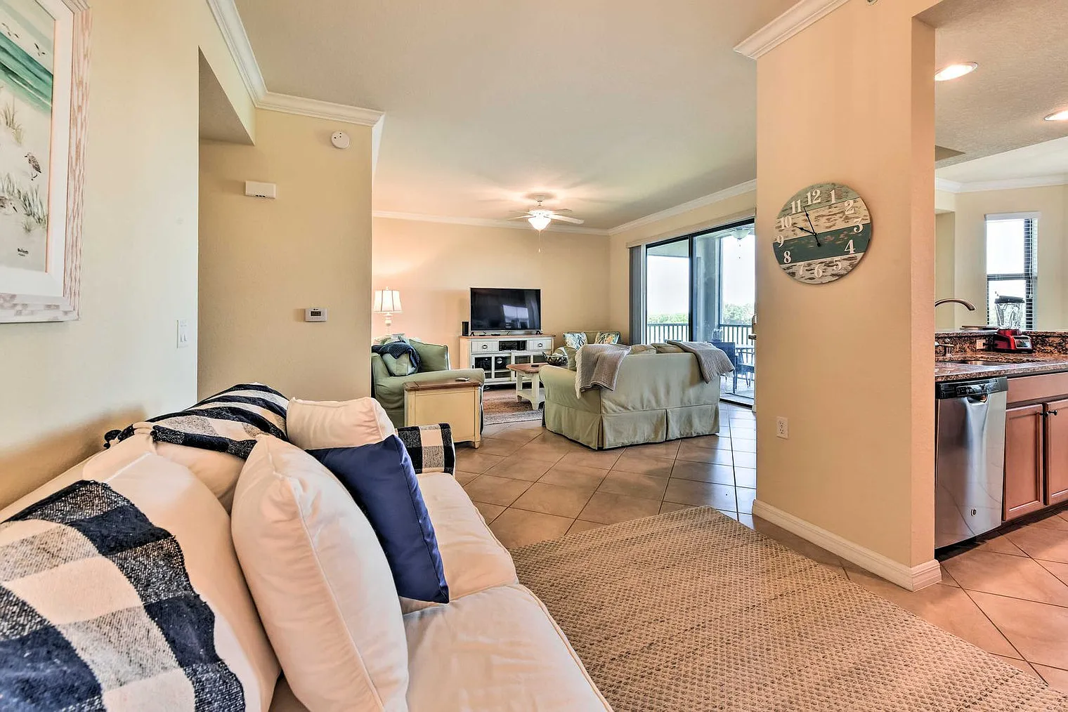 2 bed, 2.0 bath, 1151 sqft, $3,183 — Photo 4
