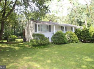 60 Harvest Dr, Etters, PA 17319