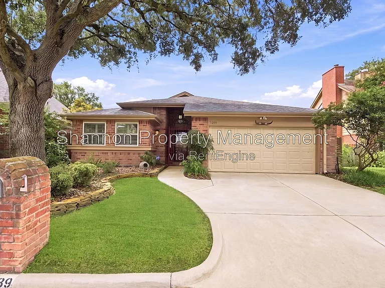 7239 N Hearthstone Green Dr — Photo 1