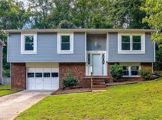 1739 Camden Rd, Winston Salem, NC 27103