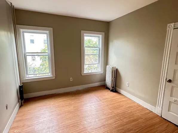 55 Maverick St, Chelsea, MA