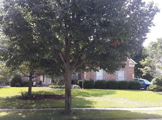 1545 Old Forge Rd, Bartlett, IL 60103