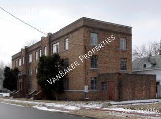 46 S Valley St APT 2, Akron, OH 44303