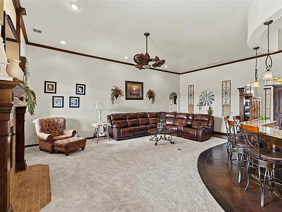 4th image of 20850 E 1110th Rd