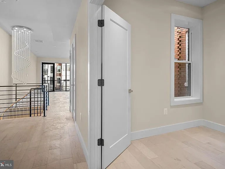 28 Todd Pl NE #2 — Photo 11
