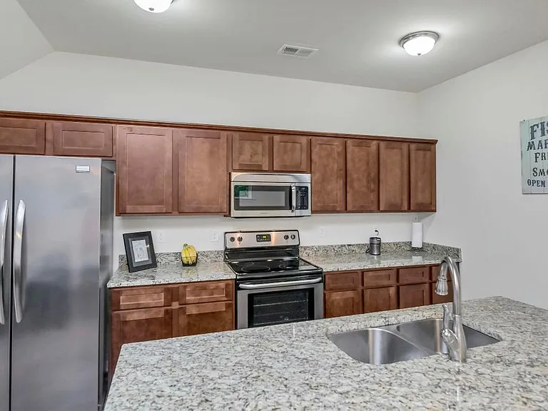 206 Orange Pond Ct — Photo 7