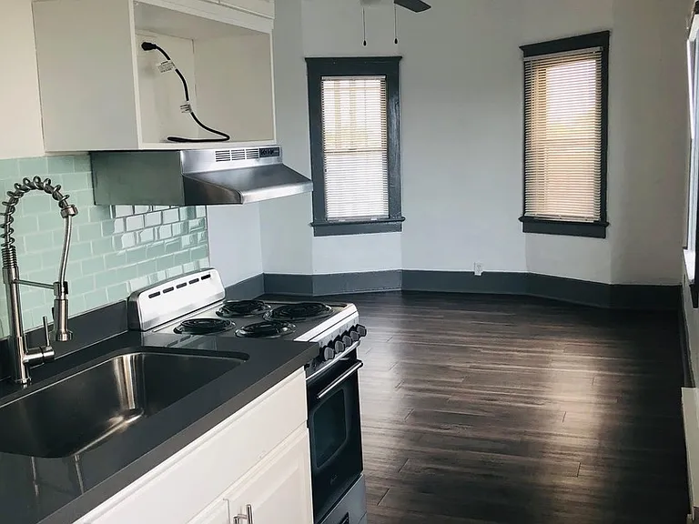 The Leo Lofts — Photo 34
