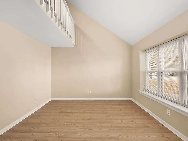 163 Spruance Rd — Photo 3