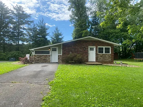 7 Lynn Terrace Ct Photo 1