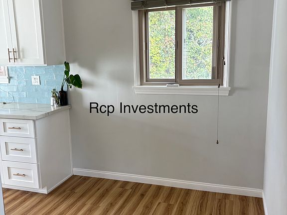 4th image of 626 Sheldon St