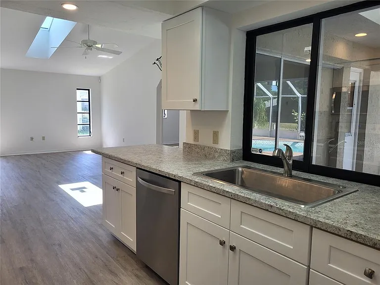 1700 Blue Lake Cir — Photo 16