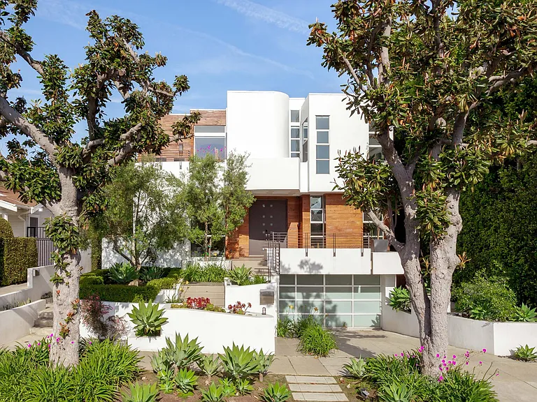 808 N La Jolla Ave — Photo 52