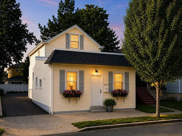 109 Grand St, Garfield, NJ 07026