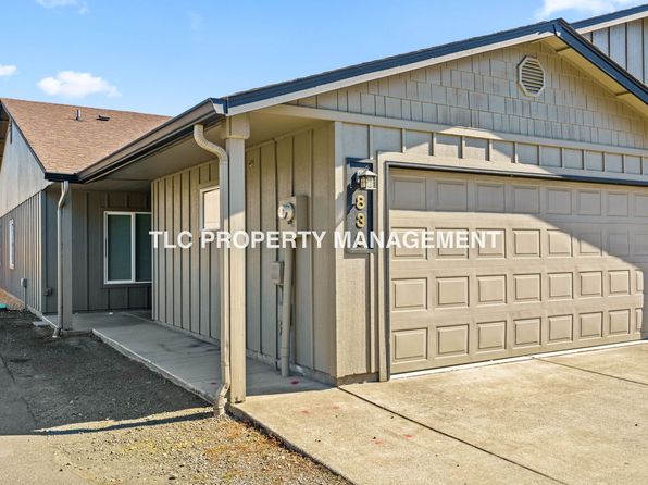 824-830 N Douglas Ave