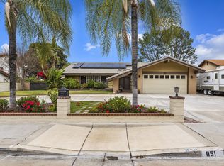 851 Via Mindi, Riverside, CA 92506