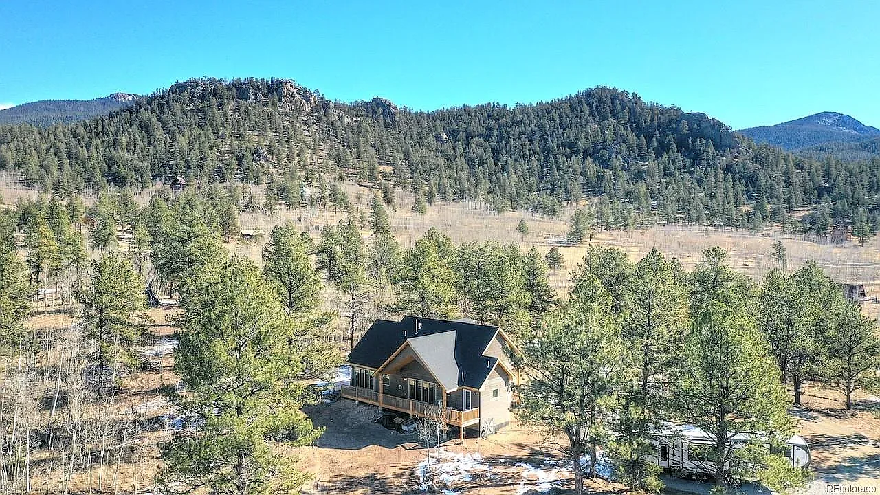 168 Spade Pl — Photo 1