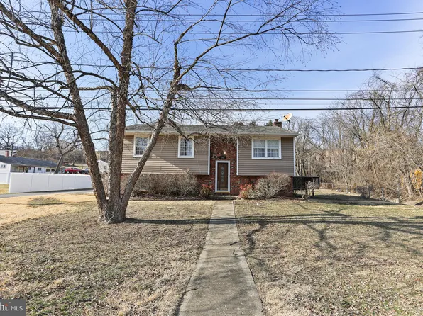 702 Cedar Ave, Glen Burnie, MD 21061