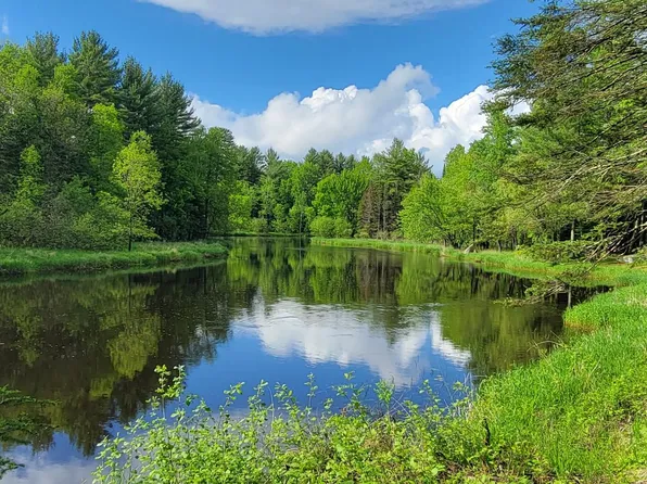 Sugar Bush Rd, Park Falls, WI 54552