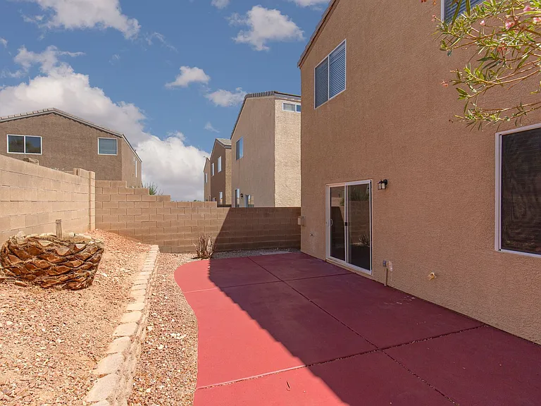 8723 Evan Lilas St — Photo 33