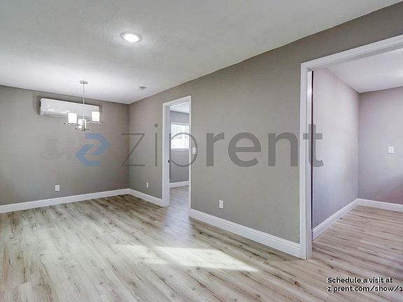 4th image of 401 Garden Hwy #2