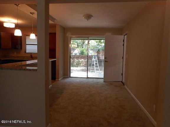 5th image of 2043 Almira St