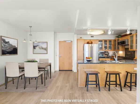 600 Queen St APT 607, Honolulu, HI 96813