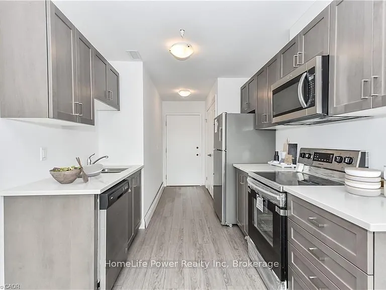 180 Northumberland St #404 — Photo 4