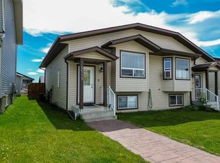 4519 N 45 Avenue Close, Rocky Mountain House, AB T4T1W8