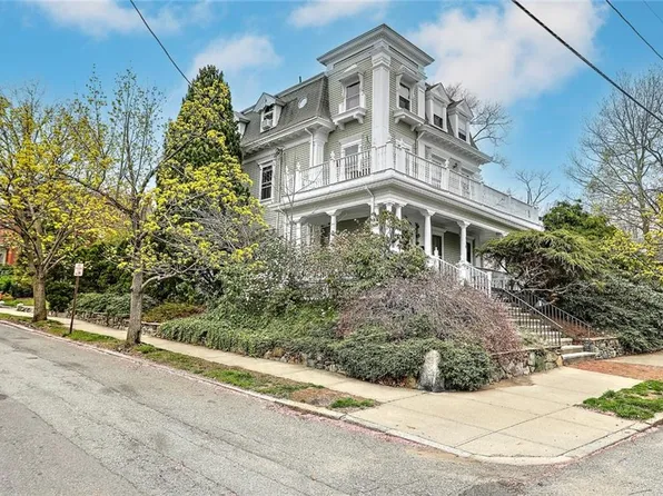 118 Governor St, Providence, RI 02906