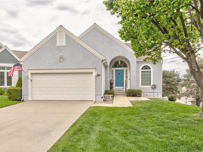 12207 England St, Overland Park, KS, 66213