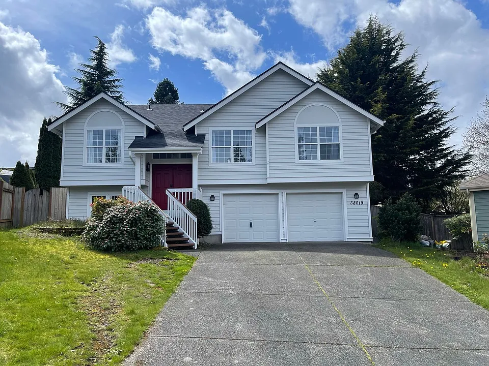 38019 24th Ct S