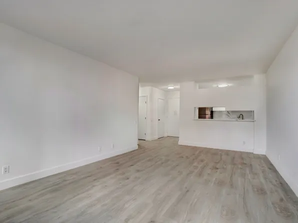 108 East 96th Street image 6 of 9