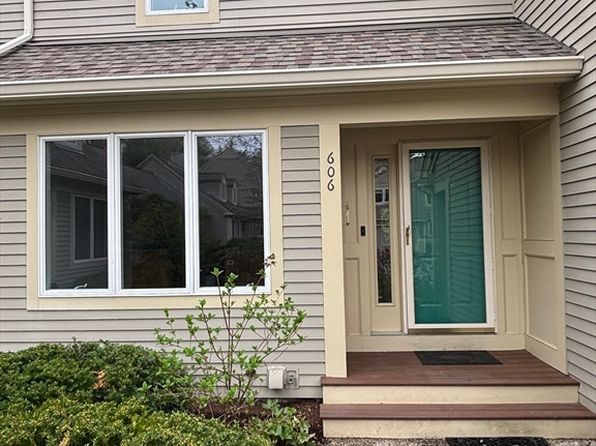 606 Wisteria Way #606, Wayland, MA 01778