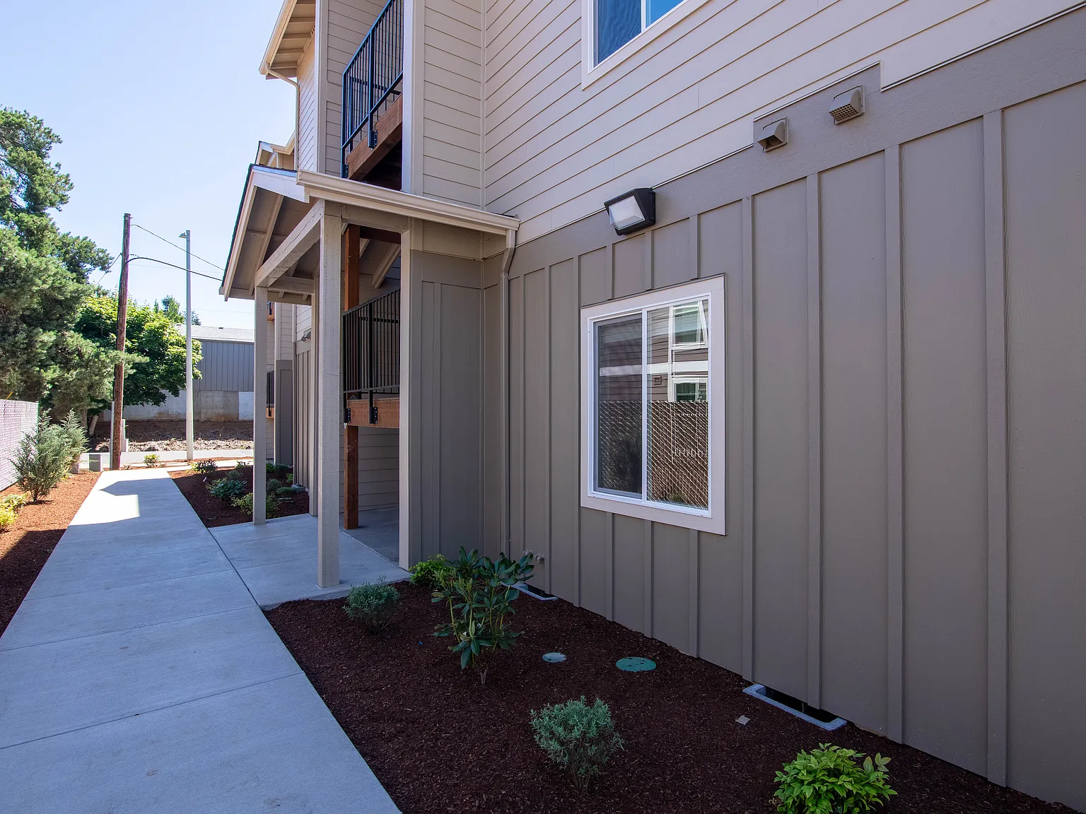 1 bed, 728 sqft, $1,500 — Photo 3