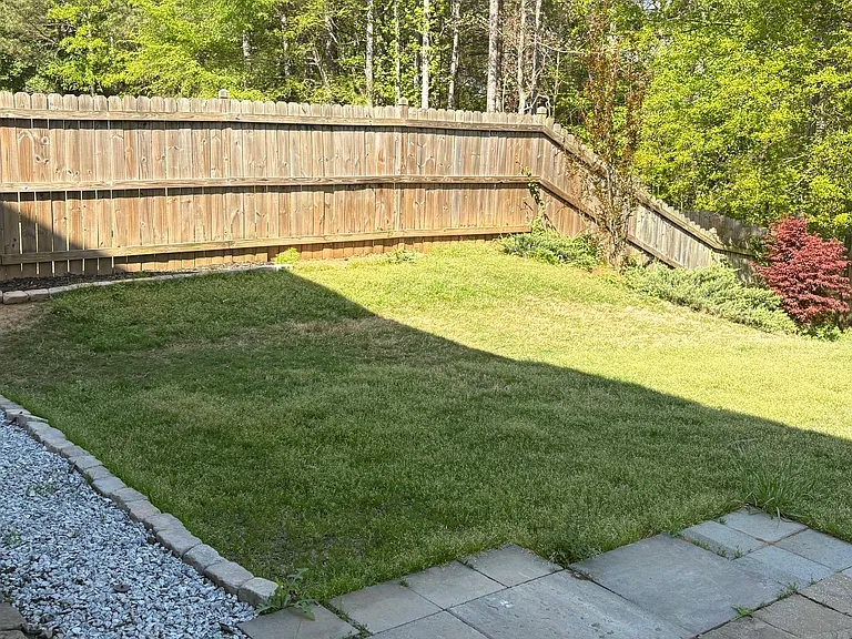 751 Walnut Woods Dr — Photo 14