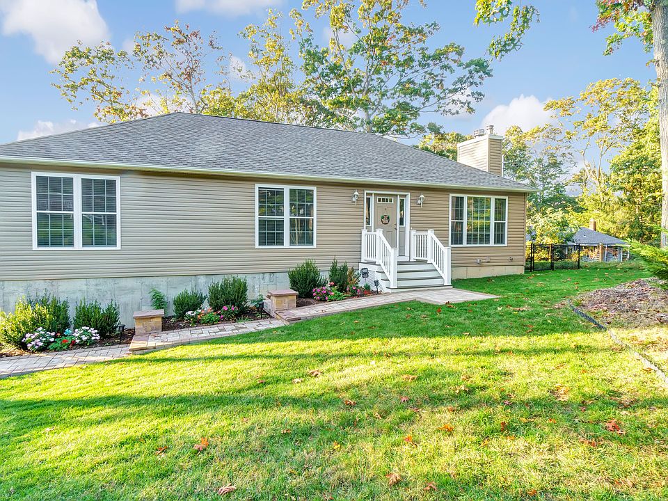 1st image of 156 Dogwood Dr