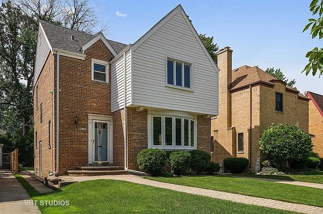 1st image of 6424 N Le Mai Ave