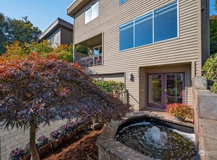 3415 33rd Ave SW, Seattle, WA 98126