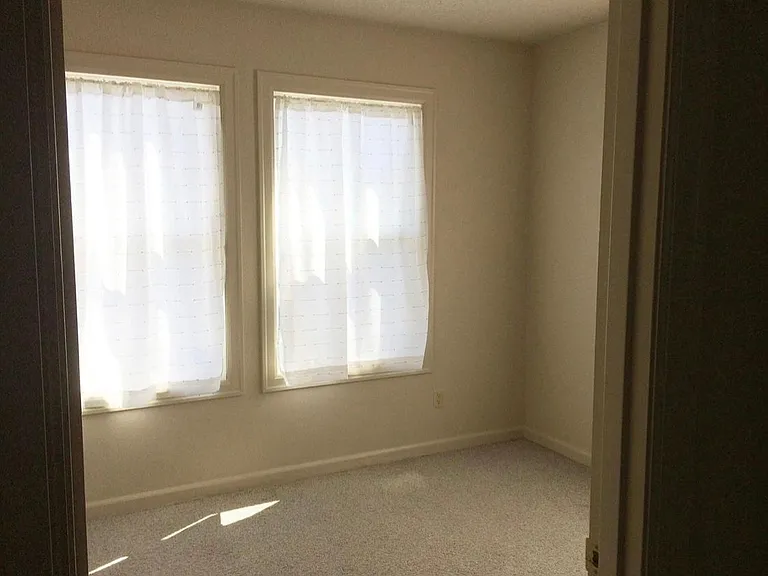 3029 SE Division St — Photo 10