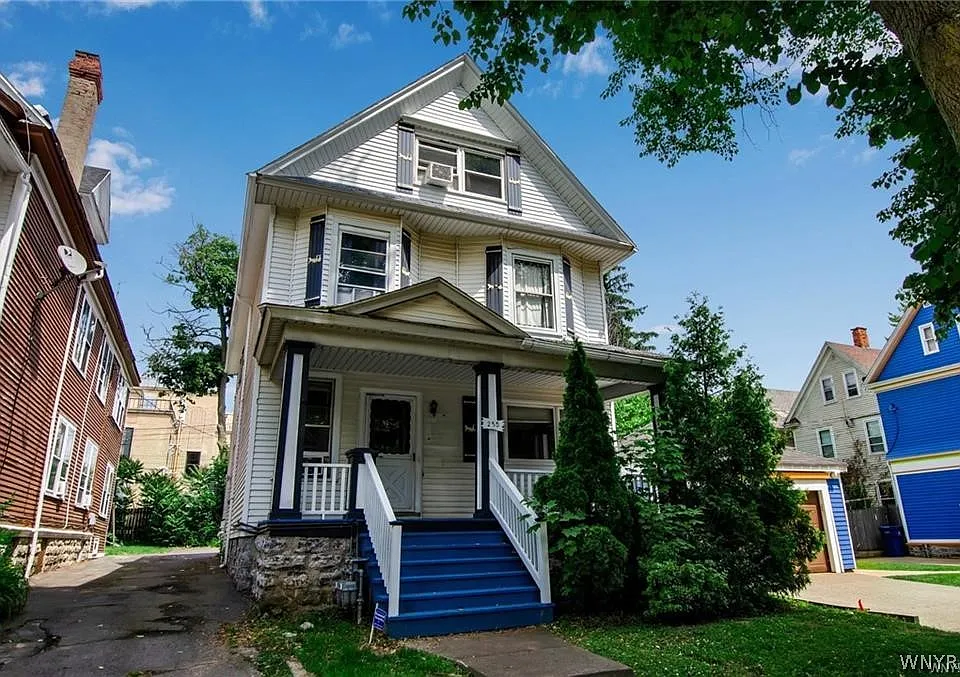 255 Ashland Ave #3
