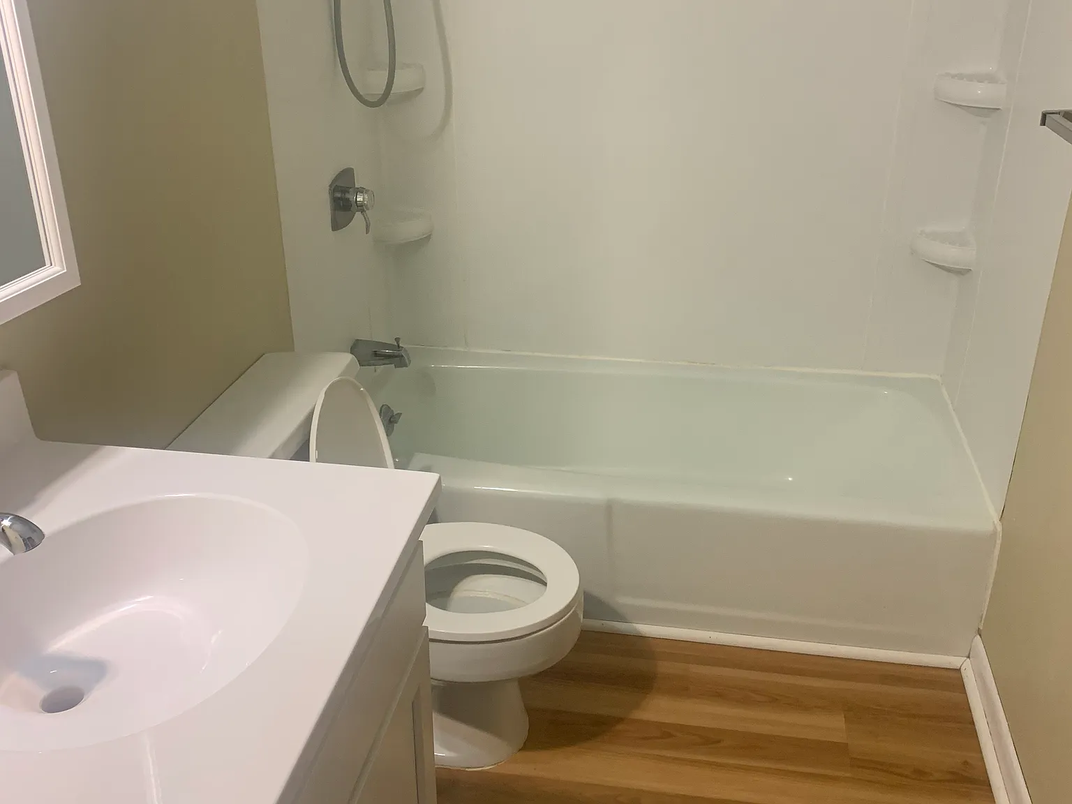 2 bed, 800 sqft, $775 — Photo 4