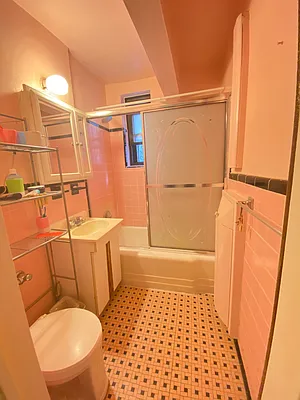 Sold by Winzone Realty Inc | media 17